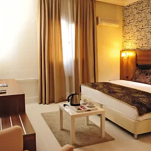 Tanik Otel